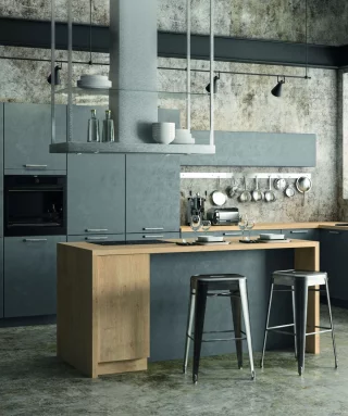 Mise en avant du style de la cuisine avec son plan de travail et ses différents aménagements